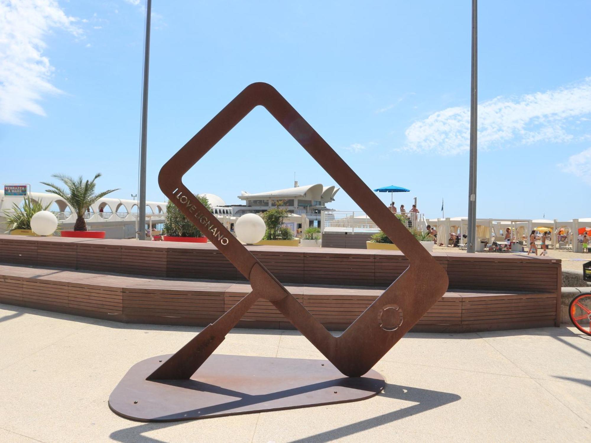 Elena Apartment Lignano Sabbiadoro Ngoại thất bức ảnh